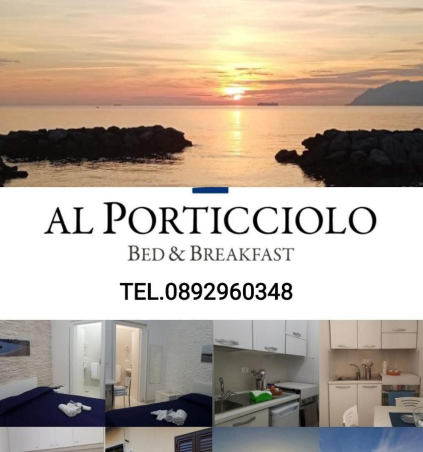 Al Porticciolo Bed and Breakfast Salerno Esterno foto