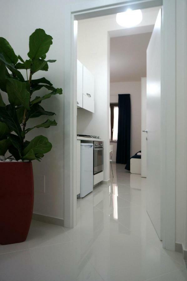 Al Porticciolo Bed and Breakfast Salerno Esterno foto