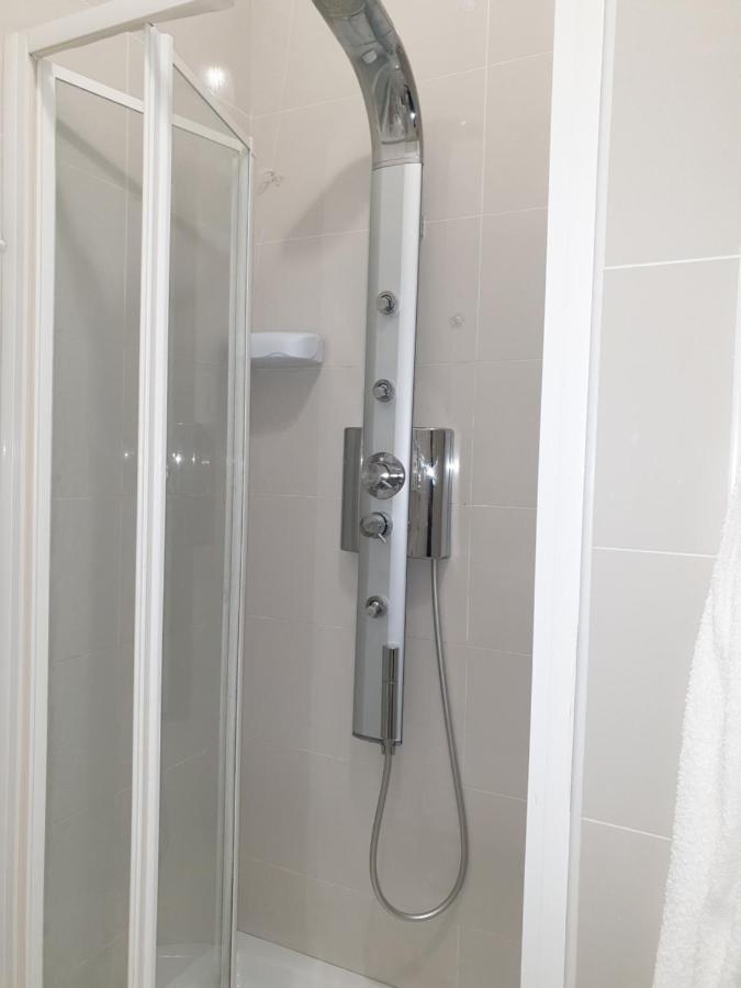 Al Porticciolo Bed and Breakfast Salerno Esterno foto